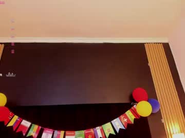 twodolls18