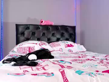 zoe_moon19