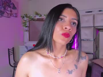 emili_clark