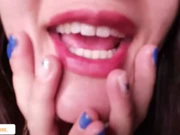 kisstarxxx