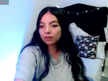 loren_44tits