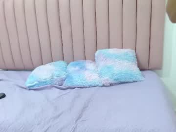 mia_bloom25