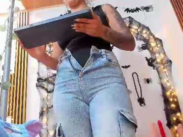nikitaa20_