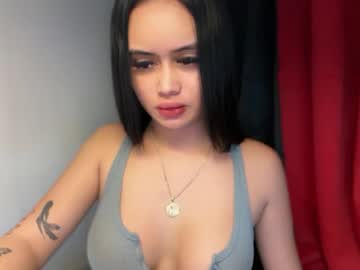 sabrina_inviting