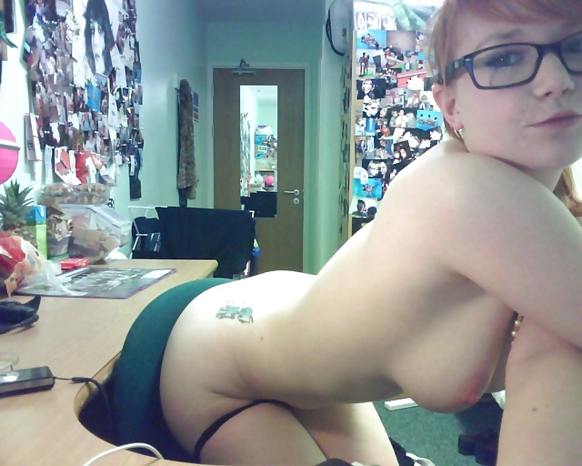 Curvy Redhead Teen Camgirl — 15