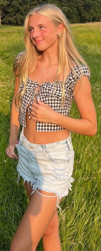 Attractive NN SFW — 12