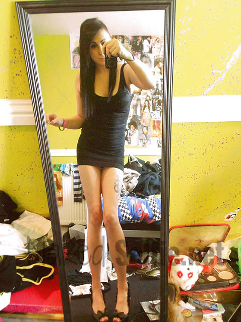 Naked hipster teen - nude selfie gallery — 7