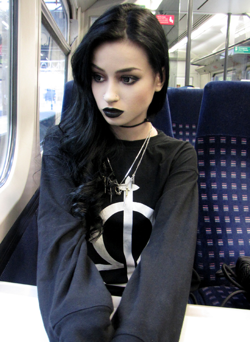 Attractive NN SFW — 31