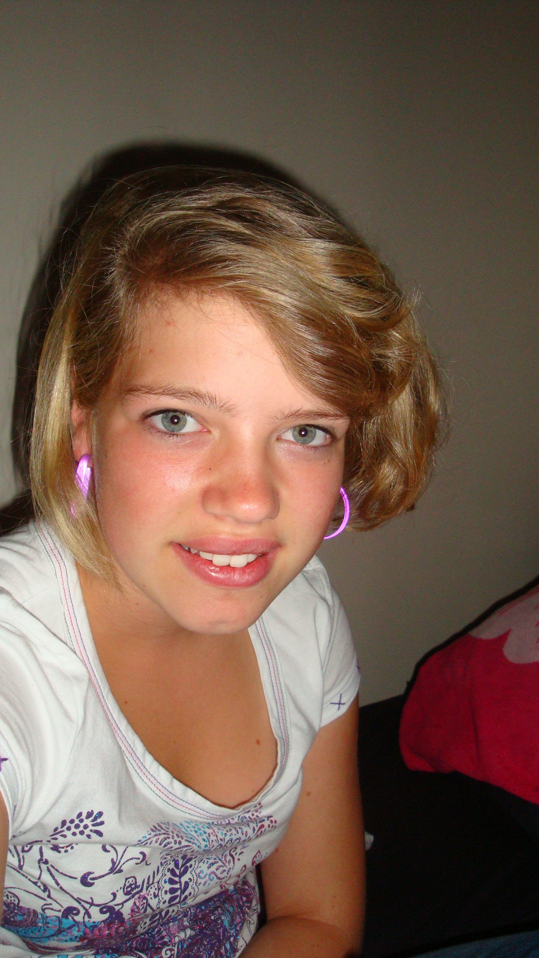 Girls with big and small tits, you pick! — 5